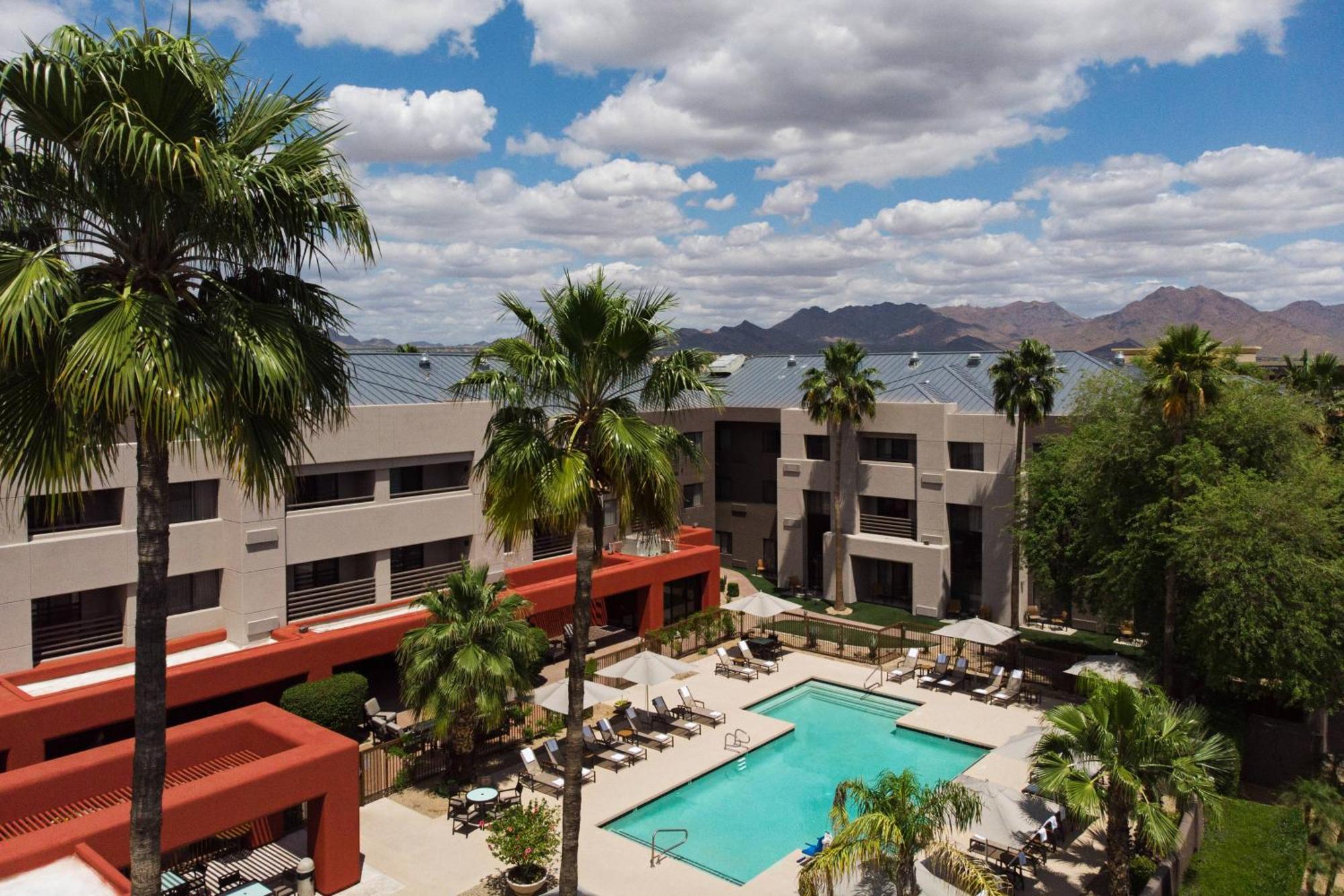 Отель Courtyard Scottsdale North Экстерьер фото