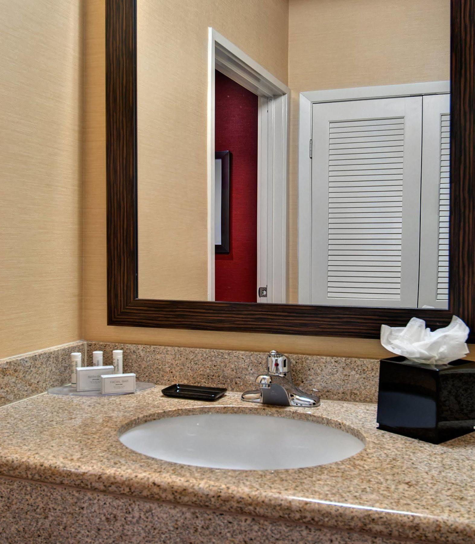 Отель Courtyard Scottsdale North Номер фото